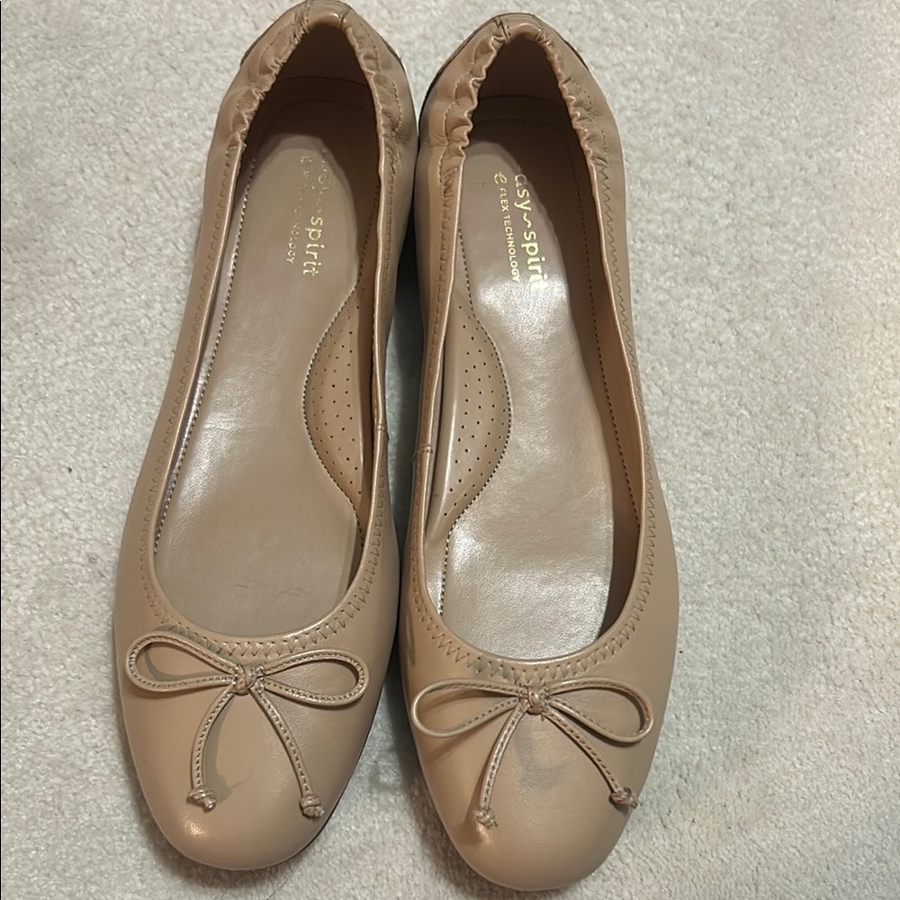 Easy Spirit Tan Leather Ballet Shoes Flats size 9.5 NIB